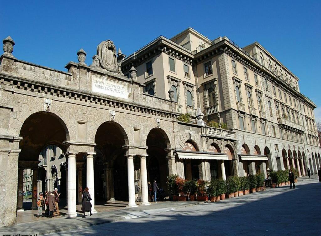 Donizetti Royal Hotel Bergamo Exterior foto